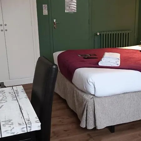 Hotel Hotel Le Petit Billot 2*